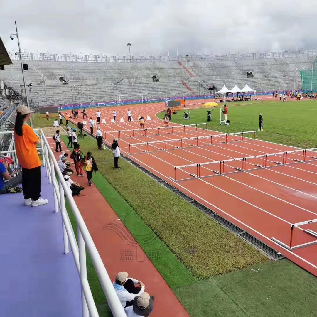 全塑型塑膠跑道