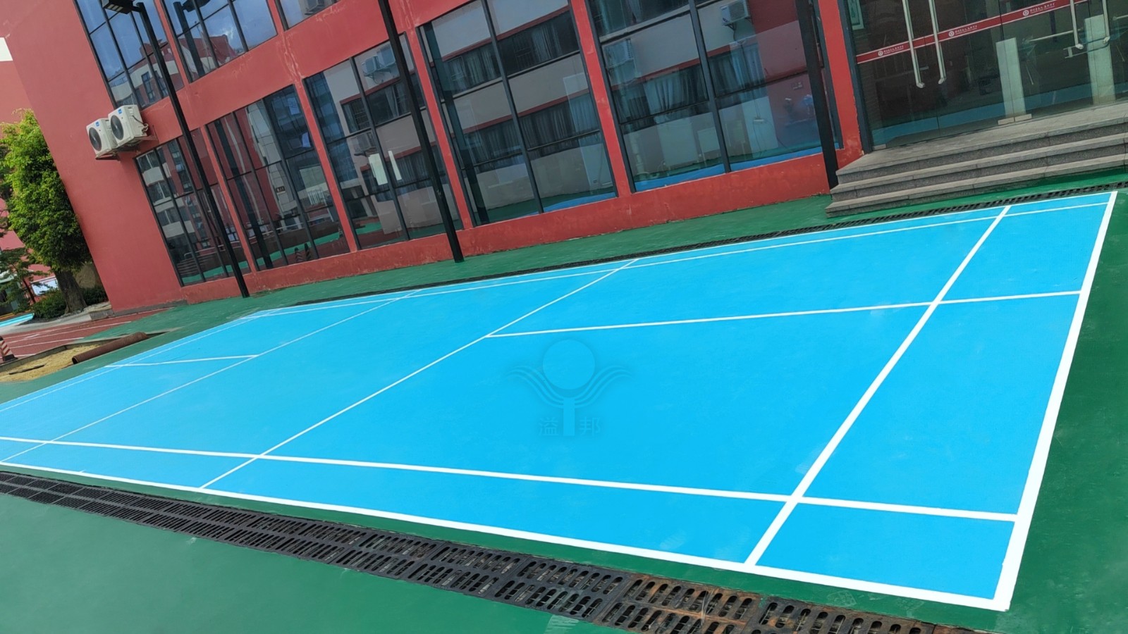 室外羽毛球場地 室外羽毛球場地